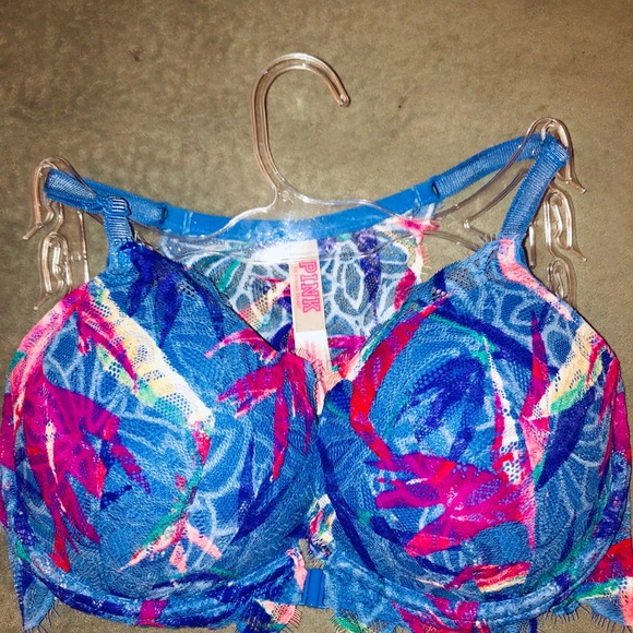 Victoria Secret Pink Bra - Picture 2 of 3